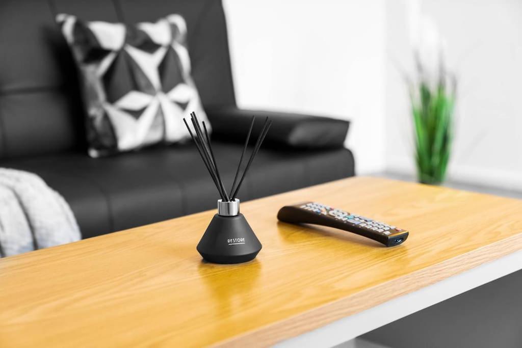 Jlr,Nec,B'Ham Airport,Entire House,Wi-Fi,Netflix Villa เบอร์มิงแฮม ภายนอก รูปภาพ